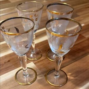 Vintage Tuscany Etched Sherry Cordial  Glasses With Gold Leaves Qty. 4
